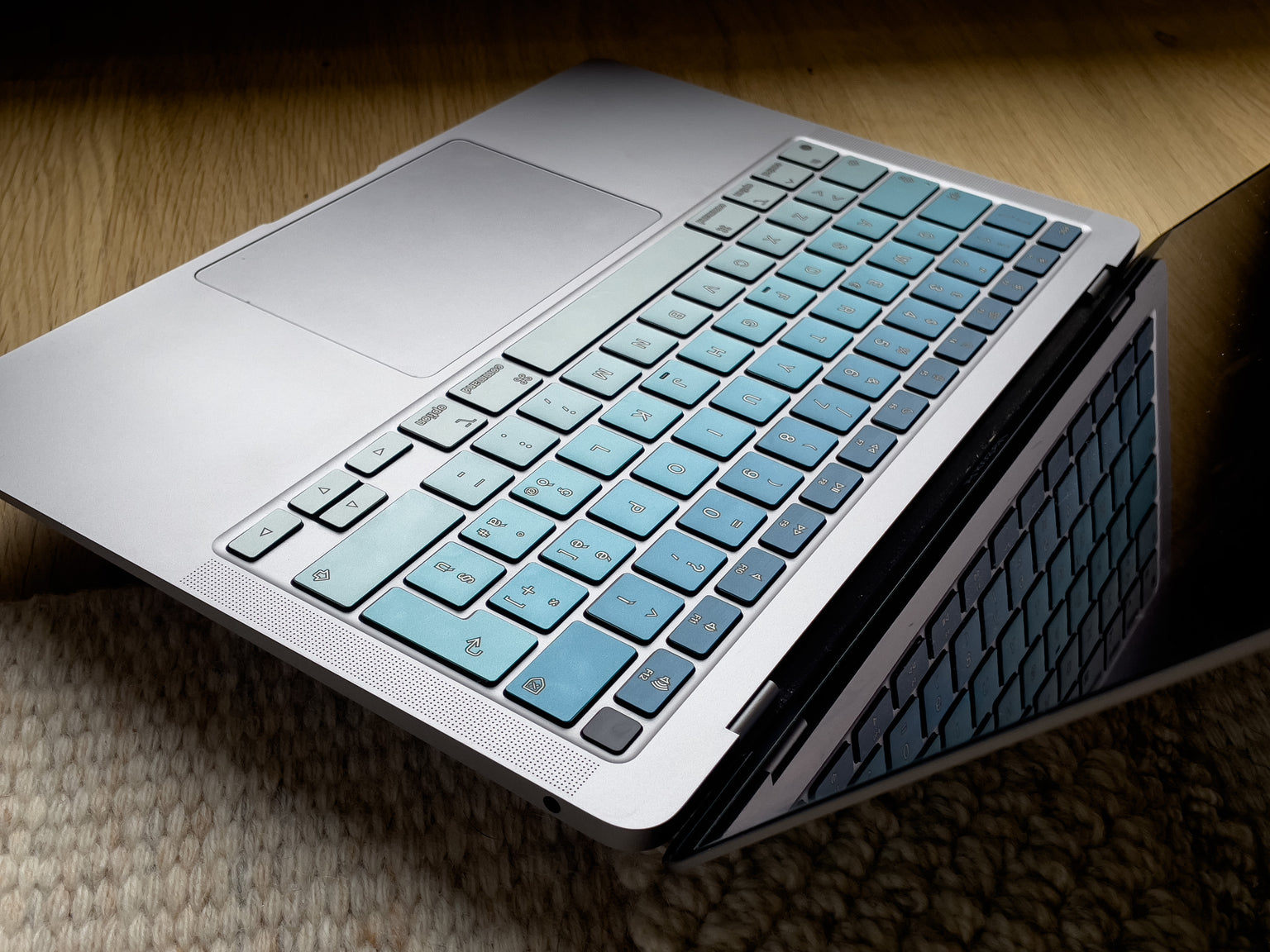 Laptop (Asus, Dell, Hp +) Keyboard Stickers - Metallic Blue Ombre Color