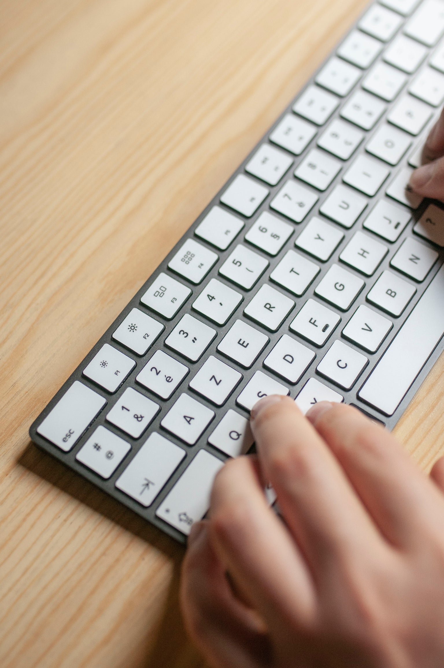 white-keyboard-stickers-mac