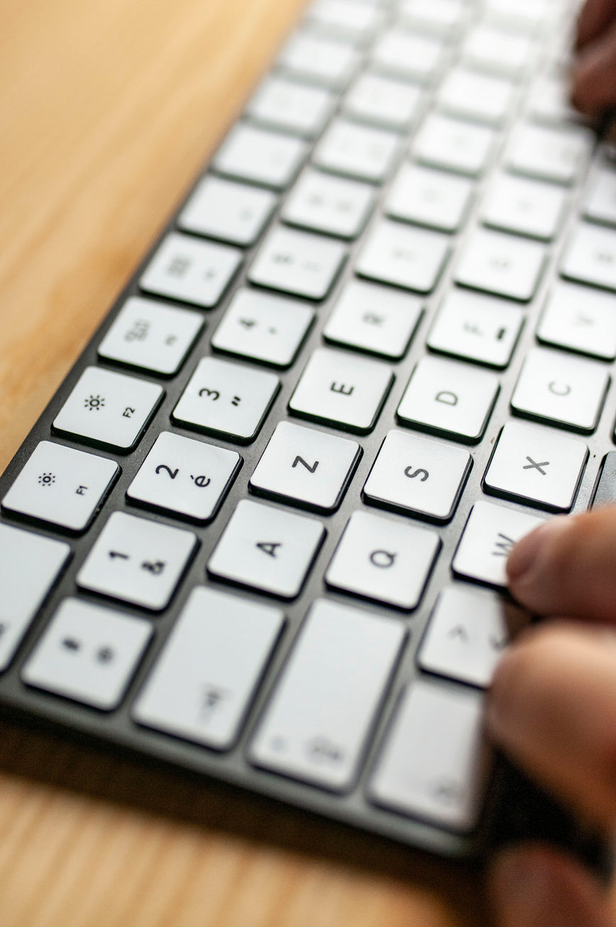 white-keyboard-stickers-mac